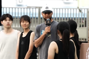 阿拉维斯vs瓦伦西亚直播_阿拉维斯vs瓦伦西亚直播免费高清直播_阿拉维斯vs瓦伦西亚直播无插件在线观看